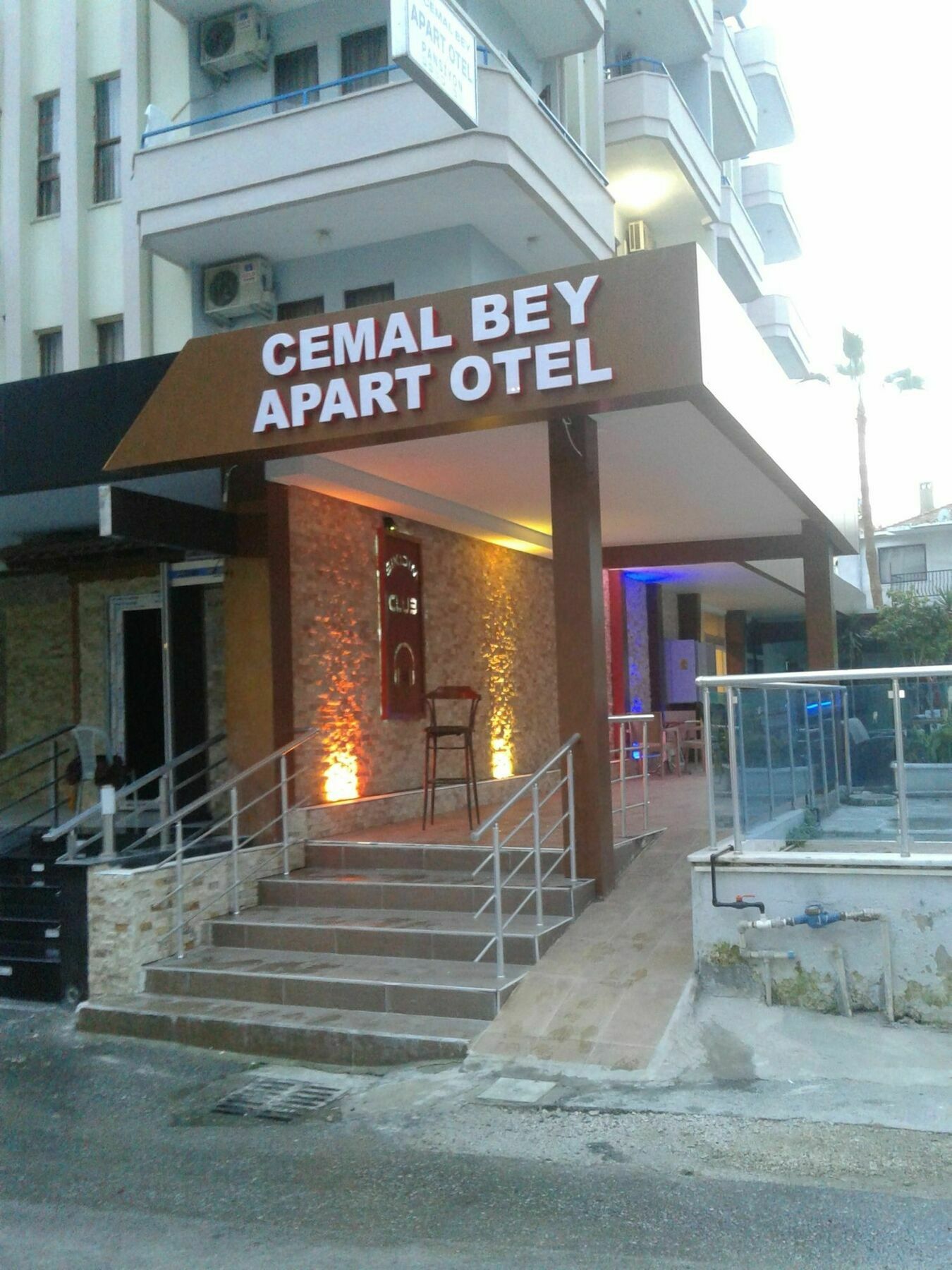 Cemal Bey Apart Hotel Алания Экстерьер фото